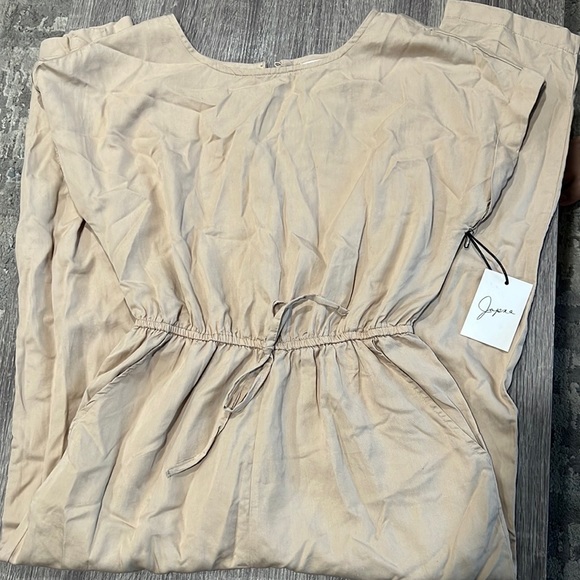 Beige Short sleeve jumpsuit - Picture 5 of 5